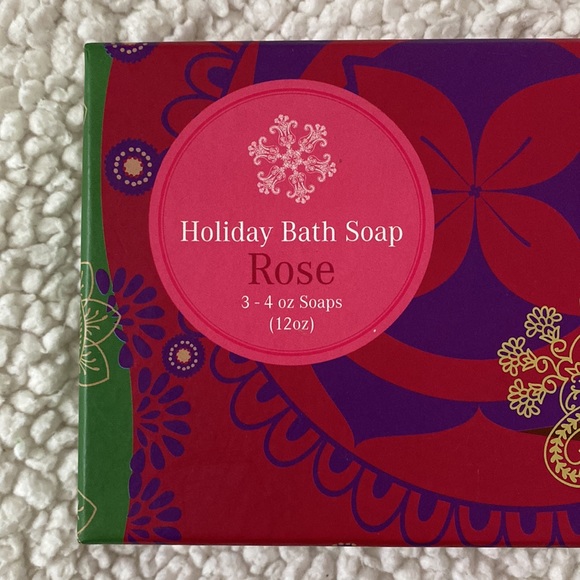 *NIB* Natures Partners Rose Scented Holiday Bath Soap (3 Soaps) - Picture 4 of 5